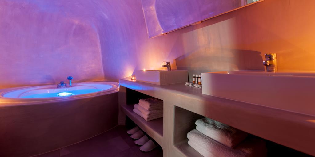 Evmenia Luxury Cave Villa Oia  Ruang foto
